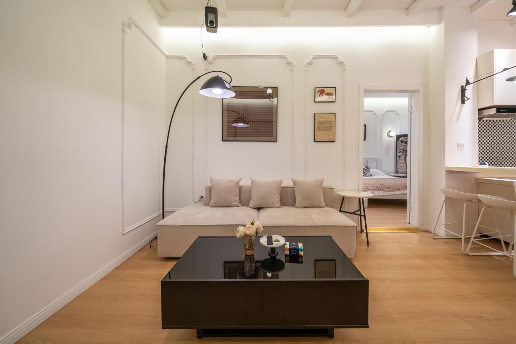 Apartment Yi Du - Near People's Square Metro Station And The Bund Shanghai