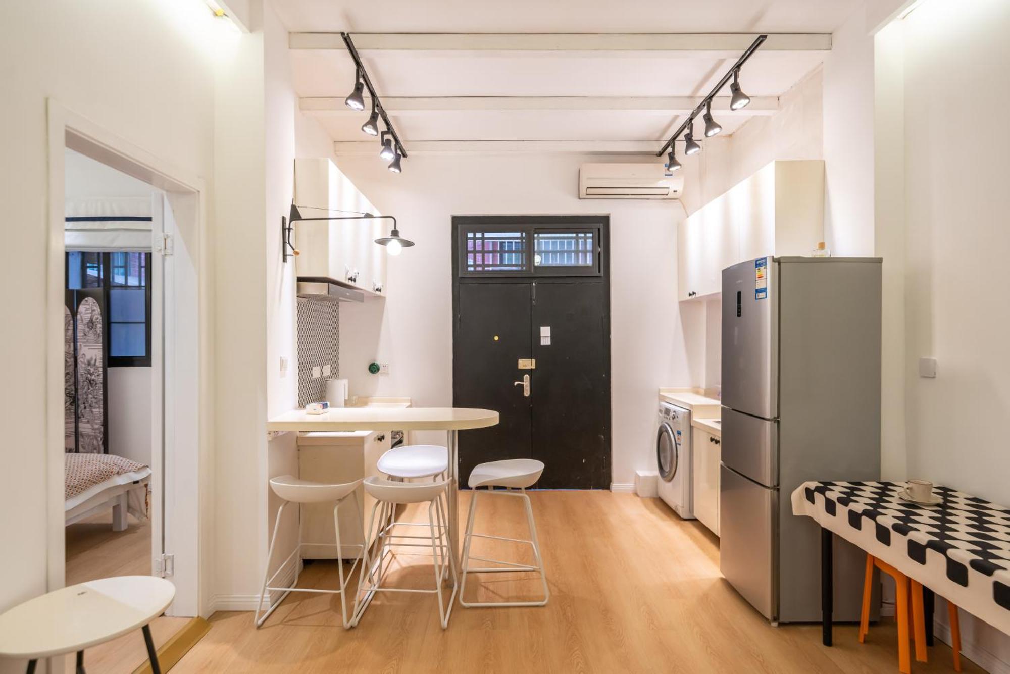 Apartment Yi Du - Near People's Square Metro Station And The Bund *